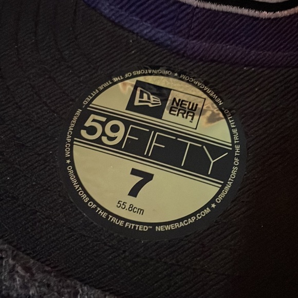 New Era Fitted Hat - Picture 3 of 4